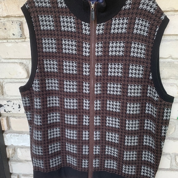 Daniel Cremieux Sweater Vest - Picture 2 of 5